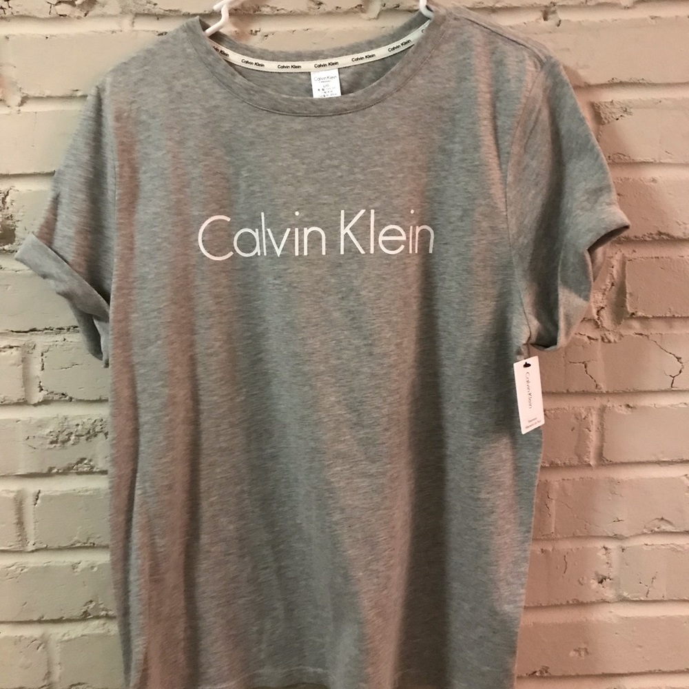 Calvin Kline Tee